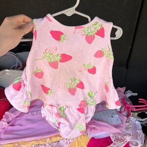 TBBC Strawberry 2 piece